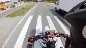 GR7 250 2T Wheelie Crash