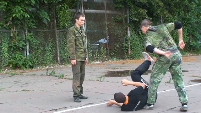 рукопашный бой,школа Донцова тел:8916 6101682 смотреть онлайн