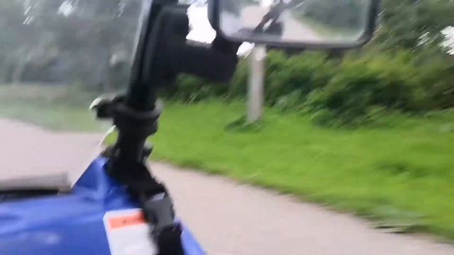 Гоняем собак по деревне! смотреть онлайн