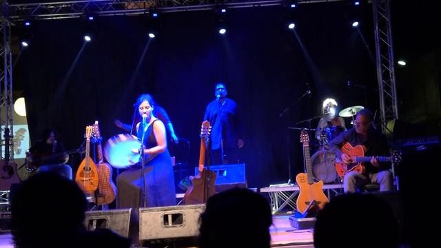 Eugeneo Bennato in Concerto a Mirto Crosia смотреть онлайн