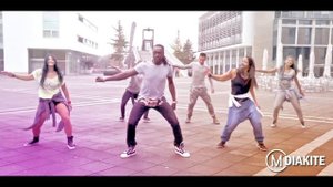 MO DIAKITE: Shake Body by Skales (Zumba® Fitness choreography)