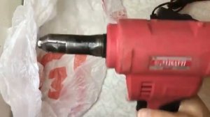 Аккумуляторный заклепочник Filisatti