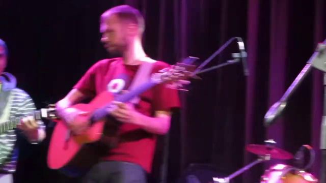 Адриан и Александр & Битту Маллик - Благодарю смотреть онлайн