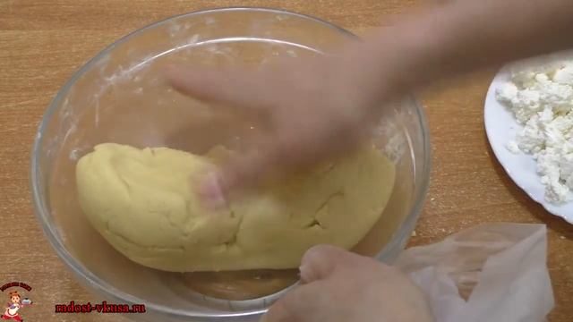 Тертый пирог с творогом в мультиварке