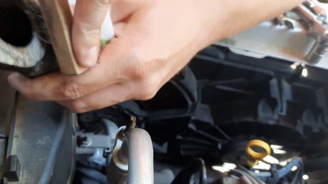 How to Replace a Thermostat on a 2007 Chevy Equinox смотреть онлайн