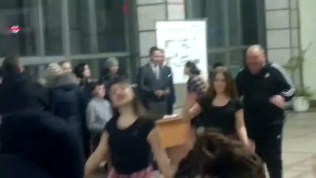 ВОТ ТАК ОТЖИГАЮТ НА УЛЬЯНОВСКИХ ЖД ВОКЗАЛАХ В ДЕНЬ ПАССАЖИРА!!! смотреть онлайн