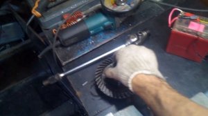 Восстанавливаем УРАЛ Часть 12. ЗАКЛИНИЛ РЕДУКТОР.