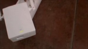 Repeater Asus RP-N12 wireless N-300  Vs. TP-LINK Extender Wi-Fi Network. Repeater Asus muito mau!