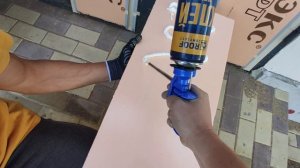 Облицовываем металические ворота жестью ,и утепляем их! Строим мастерскую!