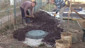 Выгребная яма (завершение работ)