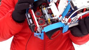Раллийный болид от Лего / Lego Technic 42077 Rally Car