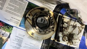 Реставрация мотора BMW M43B18 | замена масляного насоса со всеми вытекающими | лит-ра в описании