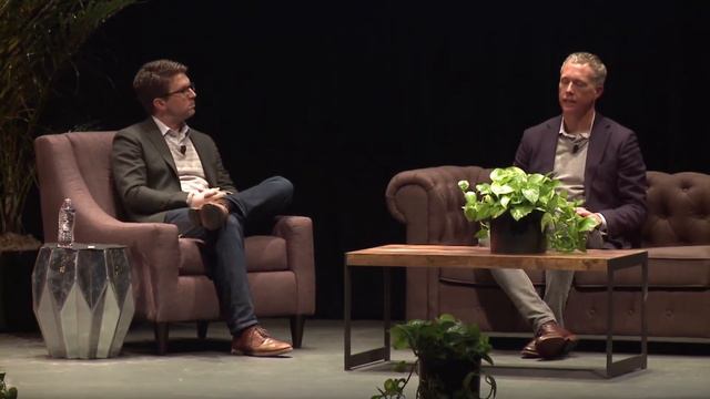 Best Ever Conference - Ryan Gibson and Attorney Roland Weideraender discuss 504 vs 506 Offerings смотреть онлайн