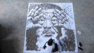 Портрет из 20 тысяч семян