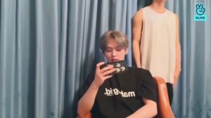 [Русская озвучка by Ayka] LEE KNOW RI BANG ? Чувак, я объелся | Трансляция Минхо и Хана (+Чанбин)