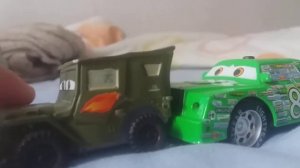 тачки сержант помогает чико хиксу прикол