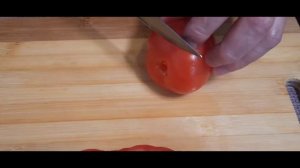 КУРИНЫЕ  РУЛЕТИКИ  с ПОМИДОРОМ  и СЫРОМ.
