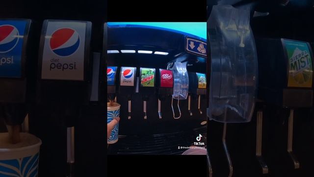 10$ TIP ON AN ORDER?? смотреть онлайн