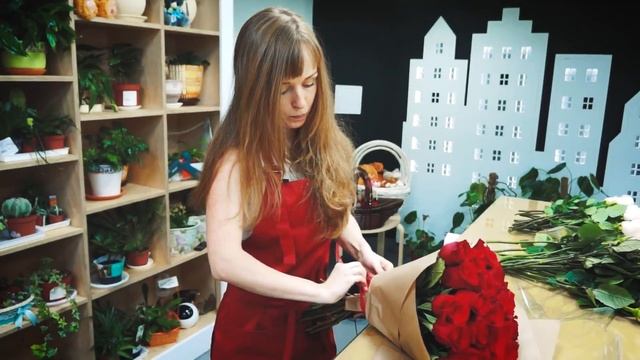 Как сделать букет из роз Челябинск и Магнитогорск смотреть онлайн