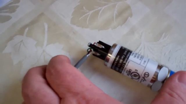 Kahn Monitor ERRL Error Due to Shorted Wire смотреть онлайн