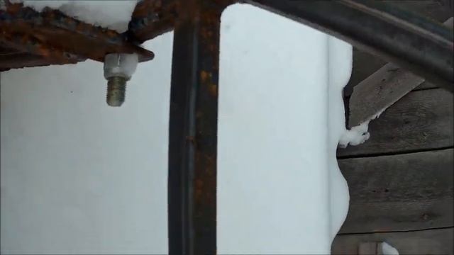 Домик для зимней рыбалки на санях. Рыбачим в тепле. смотреть онлайн