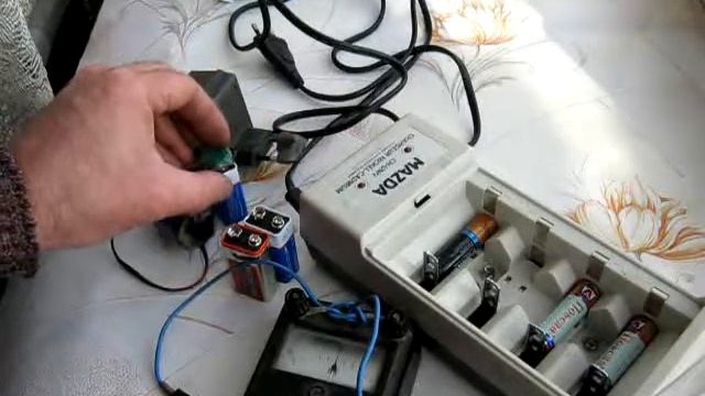 БАТАРЕЙКИ и ЗАРЯДКИ КАК ЗАРЯЖАТЬ смотреть онлайн