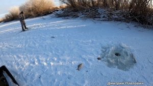 СМЕНИЛИ ПЯТЬ МЕСТ,НО БЕЗ УЛОВА НЕ ОСТАЛИСЬ! КАРАСИ-КРУГЛЯШИ НА ХАПУГУ-ХЛОПОК. Рыбалка на реке