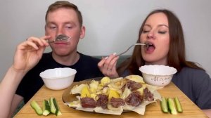 МУКБАНГ БЕШБАРМАК MUKBANG BESHBARMAK ответы на вопросы