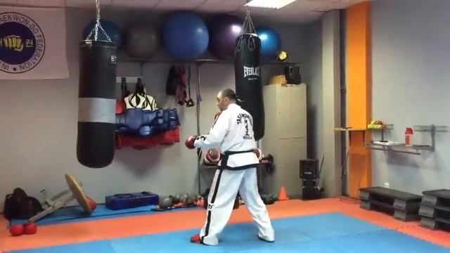 Уроки спаррингу Taekwon-do ITF смотреть онлайн