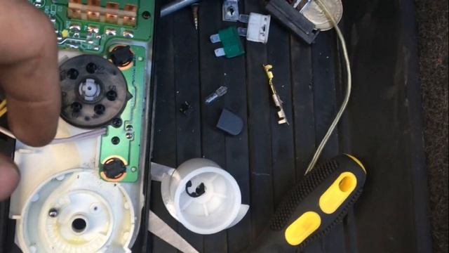 Не крутите сильно блок управления печкой смотреть онлайн