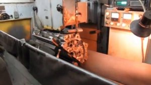 Шлифовка поверхности блока после гильзовки (Porsche Cayenne)