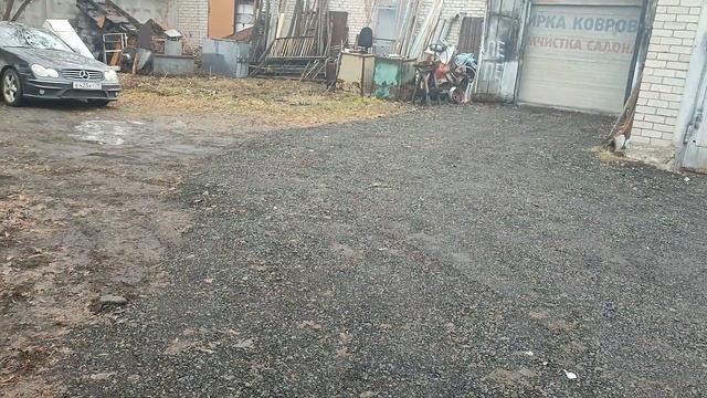 Самоделкин. Самоделкин своими руками. Стоит на улице и красуется. Улица Чехова. Ретроавтомобиль