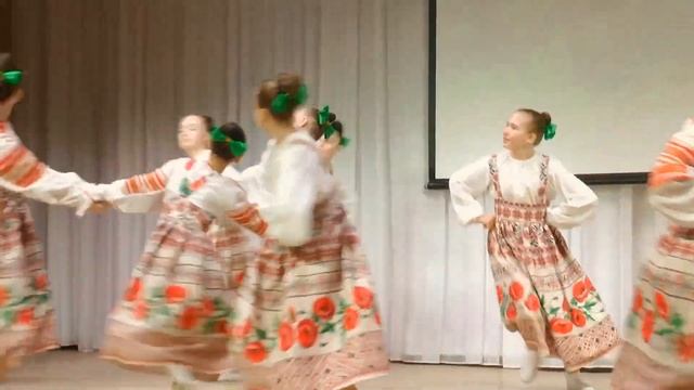 «Вейся капустка» - средняя группа, Образцовый коллектив ансамбль народного танца «Капельки» смотреть онлайн