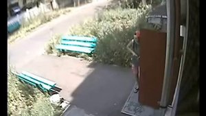 ""ОТ  ТАКИХ ДРУЗЕЙ,СТРАДАЮТ СОСЕДИ,КТО БУДЕТ  РЕМОНТИРОВАТЬ ЗАМОК ""
