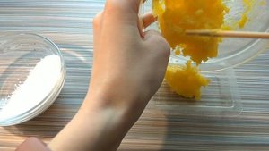 DIY : Сахарный скраб на мыльной основе