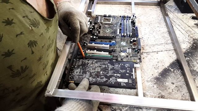 стол компьютер, компактный ( часть 1 ) стол пк, компьютер в столе, пони смотреть онлайн