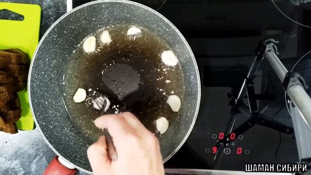 Гренки чесночные на сковороде! Рецепт приготовления! Дегустация! смотреть онлайн