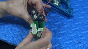 Wymiana baterii w odkurzaczu, replacing the battery Philips PowerPro Aqua FC6405