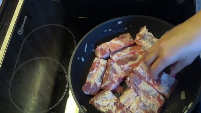 Блюдо, которое согревает! Свиные ребрышки с картофелем! @DeVija.LifeStyle смотреть онлайн