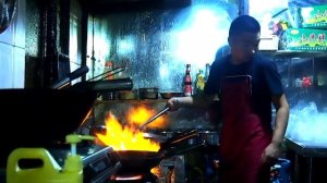 Китай. Как китайцы готовят еду (2017)