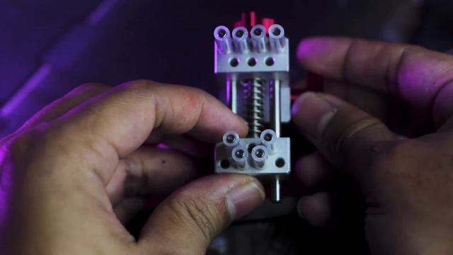 DSPIAE Table-Top Vise REVIEW // A Must Have or A Must Hype? смотреть онлайн