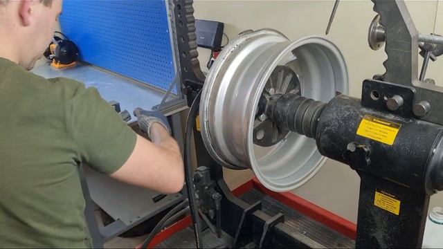 Диск Мегами трещина, правка Чебоксары. смотреть онлайн