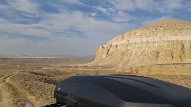 Возле горы Шеркала 6 ноября 2023 года. смотреть онлайн