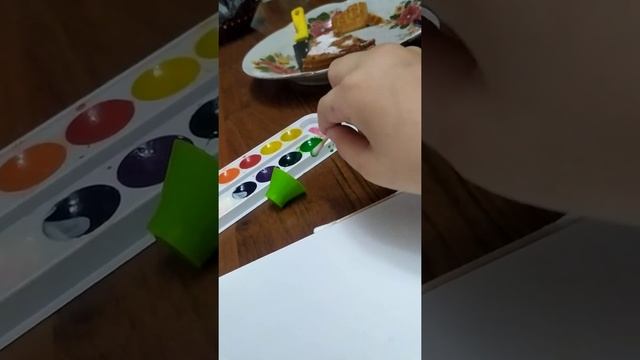 Как надо нарисовать ушными палочками какую-то штуку смотреть онлайн