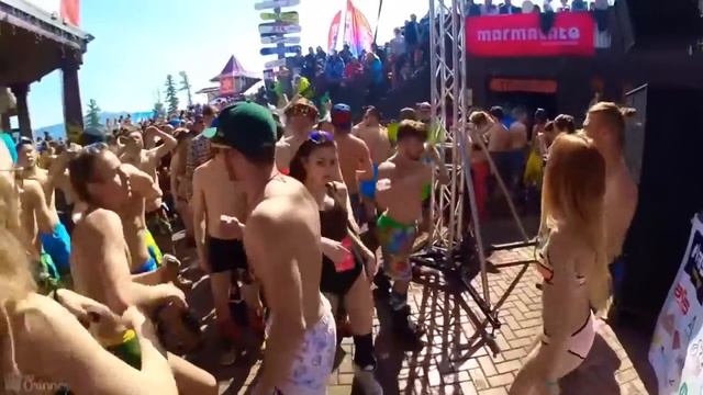 ♛ MiyaGi Эндшпиль ft Намо Миниган Горит и поет ♛ смотреть онлайн