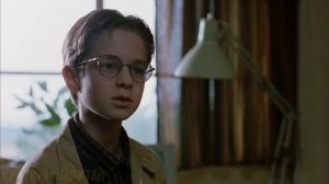 Огромные Пауки нападают на город и поедают его жителей