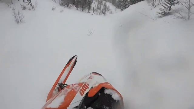 Test drive new Ski-Doo Summit Expert смотреть онлайн