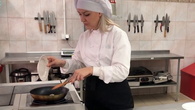 Как приготовить папоротник с морепродуктами? КООП КУХНЯ Выпуск 34