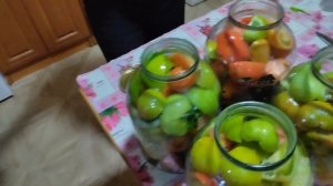 Купорим бурелые и зелёные помидоры на зиму получиться очень вкусно