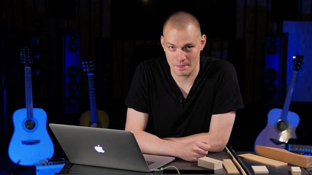 16. Из чего сделаны электрогитары?